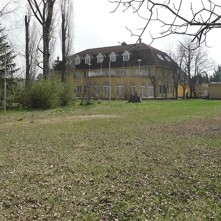 Hotel Napsugar Szallo